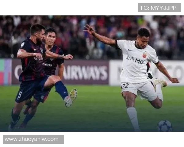 中超精彩对决巴黎圣日耳曼逆转热刺补时绝杀引发全场狂欢